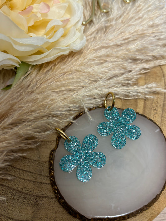 Boucles d’oreilles fleurs paillettes